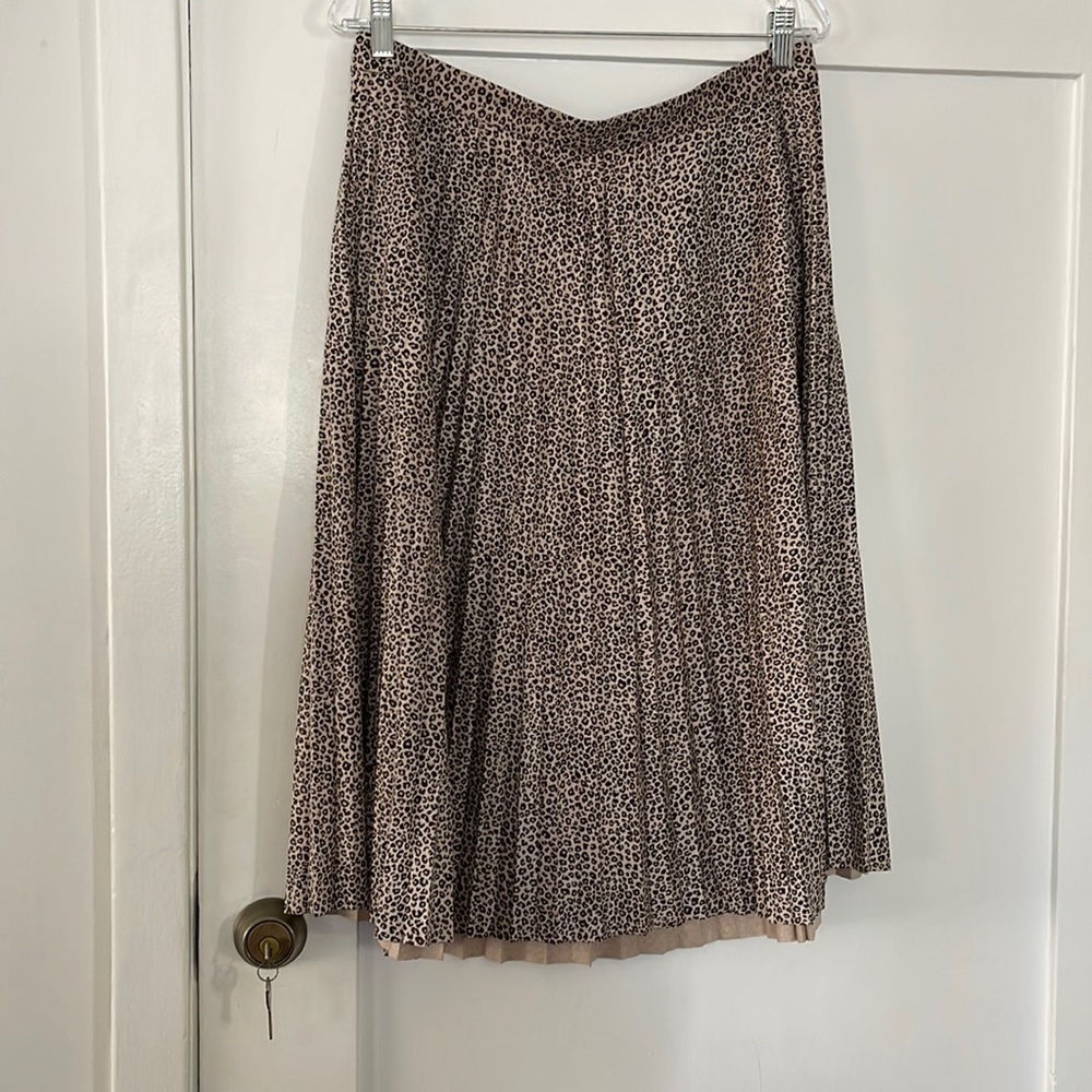 Ann Taylor leopard skirt